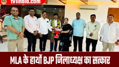 MLA Manda Mhatre congratulated the newly elected BJP district president Dr. Rajesh Patil