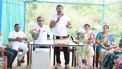 Congress Leader Mahendra Gharat Criticizes Outsiders, Urges Project-Affected Locals to Unite