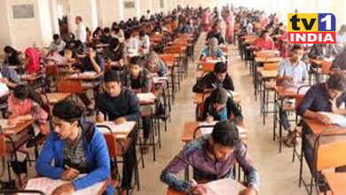 Students Show Great Enthusiasm for Scholarship Examination